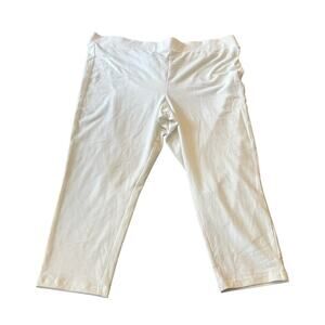 Hue Women's White Plus Size Capri Leggings